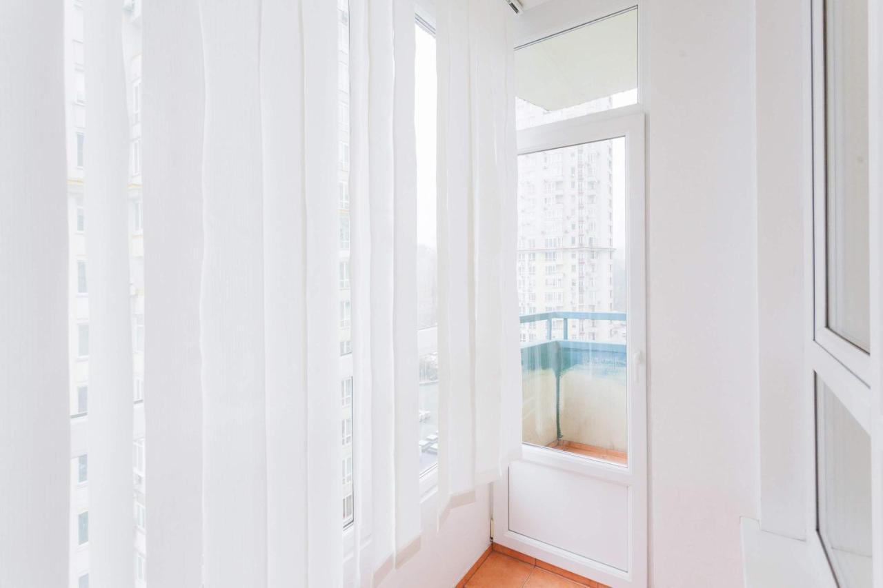 Navit Apartments With Breakfast, Near The Railway Station, The City Center, The Park Kiev Eksteriør bilde