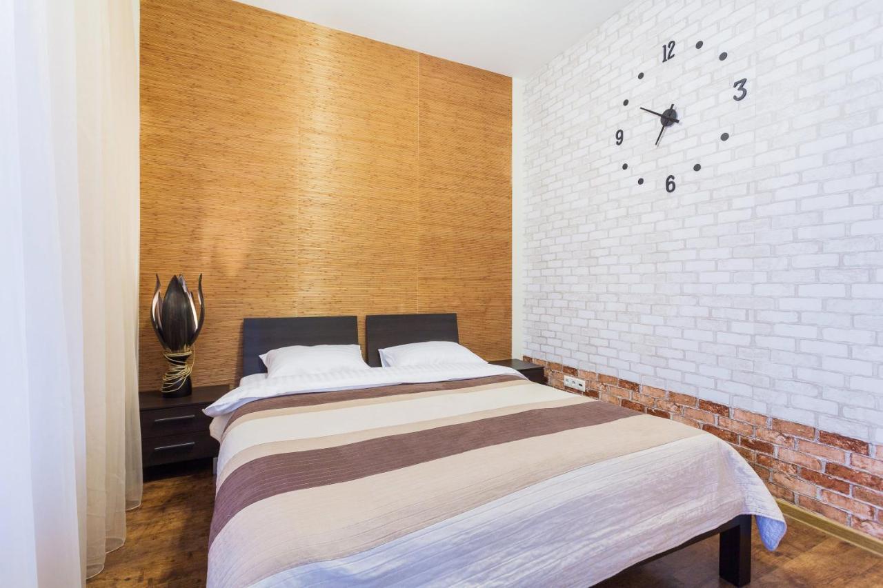Navit Apartments With Breakfast, Near The Railway Station, The City Center, The Park Kiev Eksteriør bilde